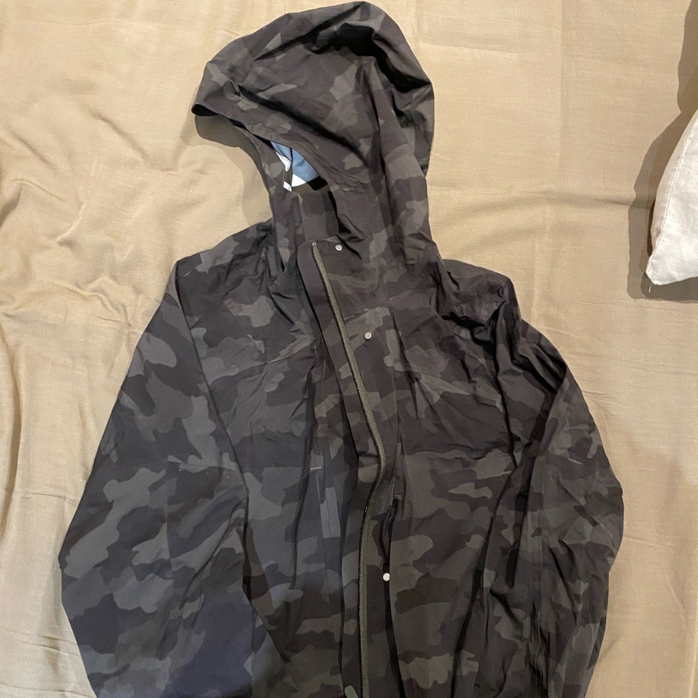 Lululemon rain jacket
